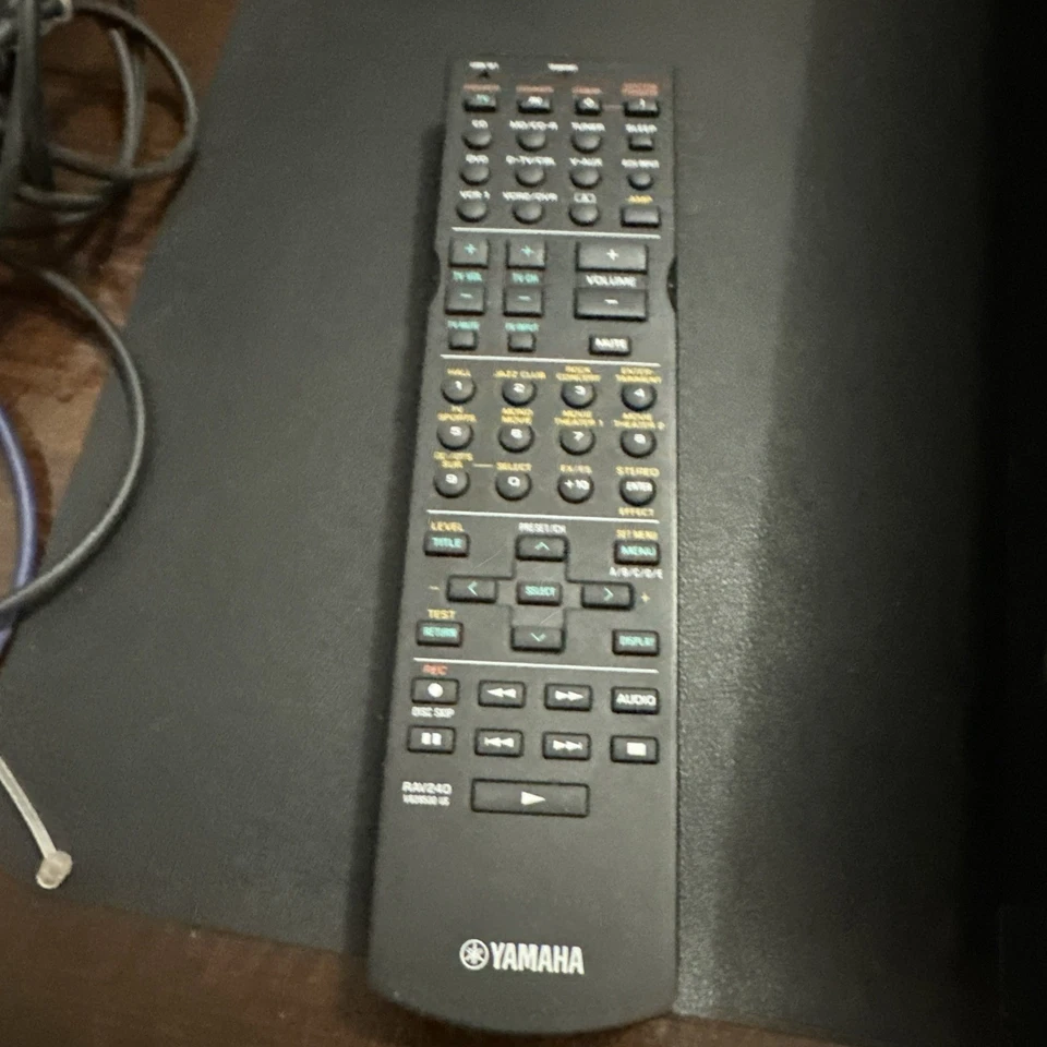 Yamaha HTR-5560 Natural Sound AV Receiver Dolby Digital DTS 6.1 W/ Remote Bundle - Image 2 of 4