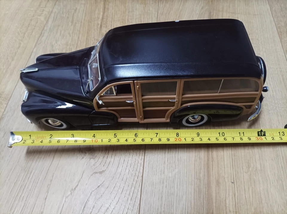 MODELLINO AUTO CHEVY FLEETMASTER 1948 - 1:18 - EDICOLA - Immagine 3 di 4