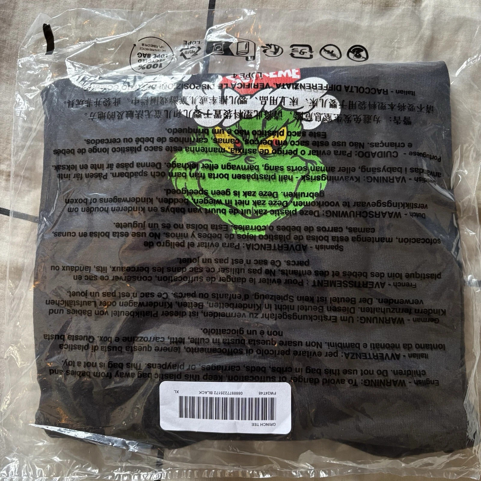 Tee shirt Supreme FW24 Grinch noir XL neuf dans son sac