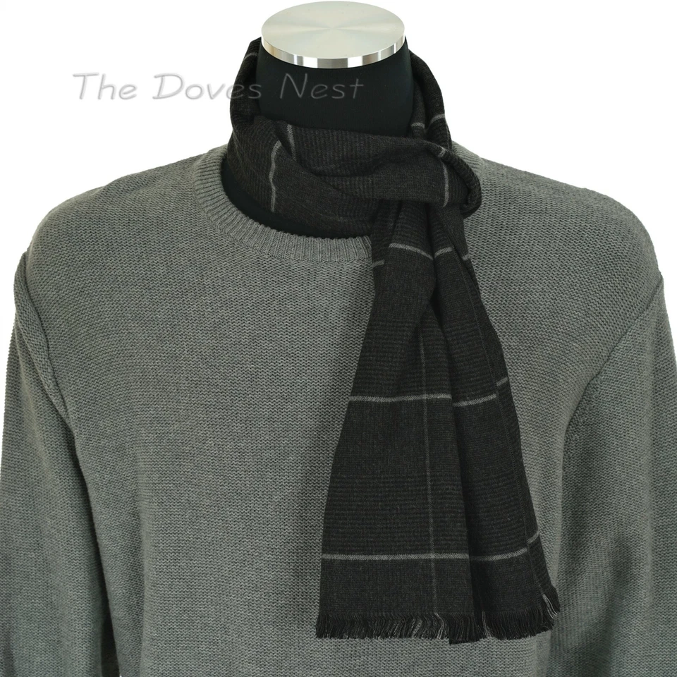 LENÇO DE INVERNO VAN HEUSEN masculino leve preto e cinza xadrez grande franja curta - Imagem 2 de 4