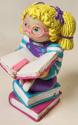 1984 Cabbage Patch Kids Mini Figurine Girl w/ Glasses Reading Stack of  Books VTG