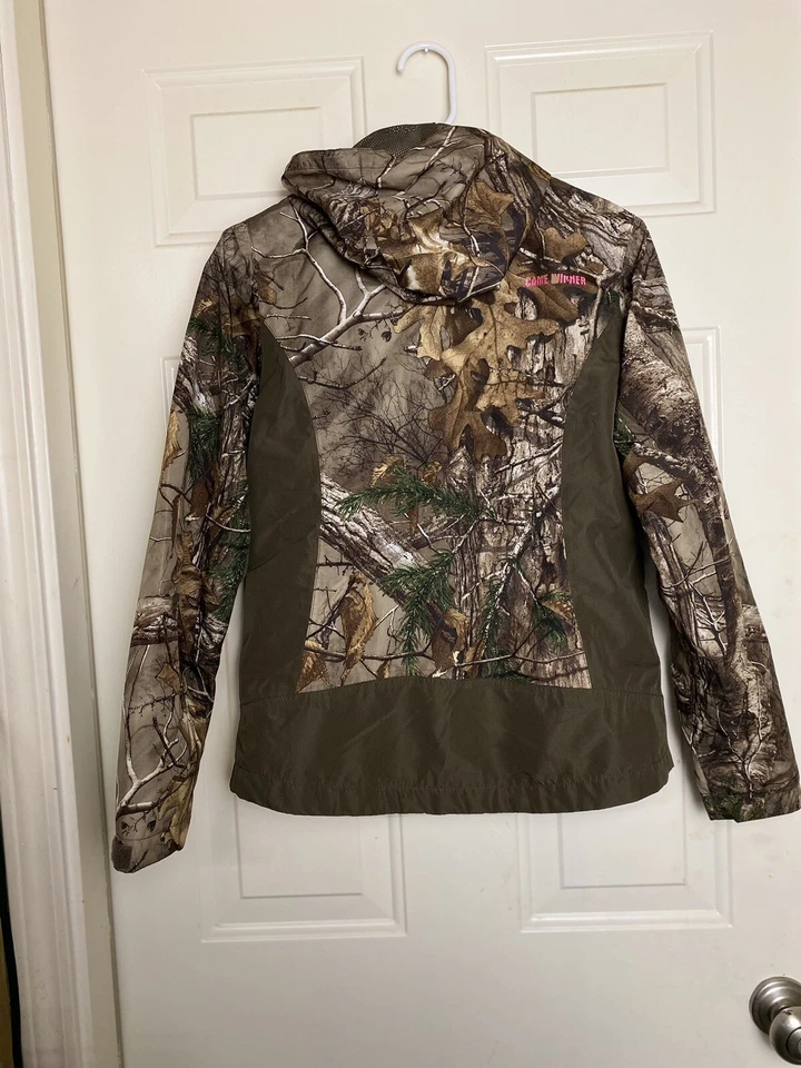 Game Winner Realtree Women’s Hunting Hooded Coat Size Small - Image 2 of 4