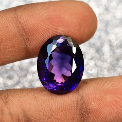 NATÜRLICHER lila Tansanit 19,75 ct PERFEKTER ovaler Form ZERTIFIZIERTER loser...