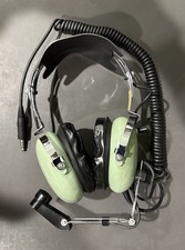 David Clark H10-76 Headset w/ David Clark M-1/DC amplified dynamic microphone