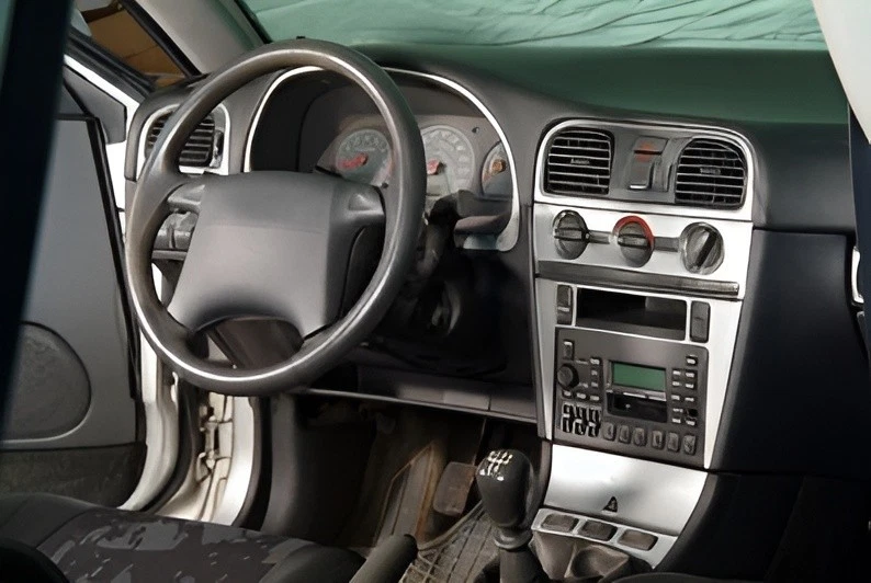 Kit de molduras de tablero de aspecto de madera Volvo Volvo S40 / V40 2000-2003 revestimiento de molduras de panel Foto 2 de 4