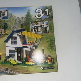 SEALED NIB Lego Creator Vacation Getaways 31052 RV Boat Cottage 3 in 1 Retired