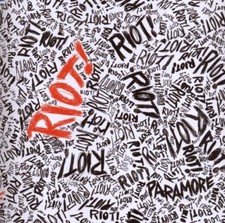 PARAMORE "RIOT" CD NEW!