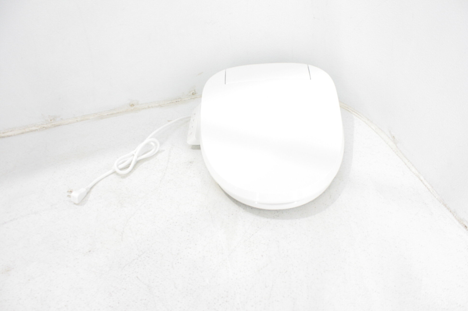 KOHLER 187510 C3050 Elongated Warm Water Bidet Toilet Seat Electric