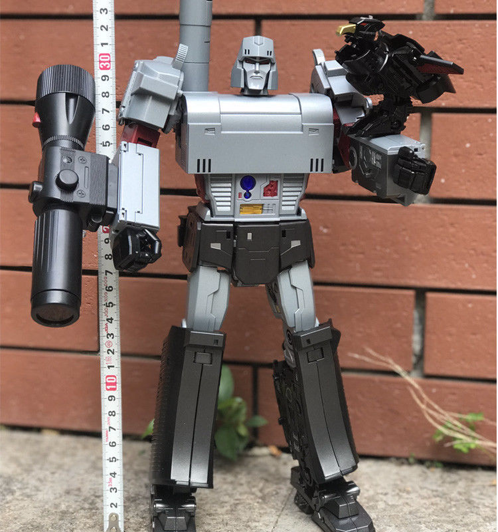 W J MPP36 NE-01 Masterpiece Robot MegaMaster Oversized Mega IN BOX