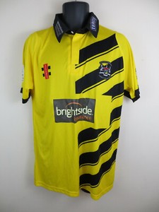 yellow jersey cricket