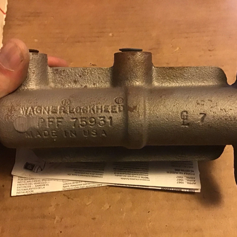 Ford Econoline E300 1974 cilindro maestro nuevo Wagner  Foto 3 de 4