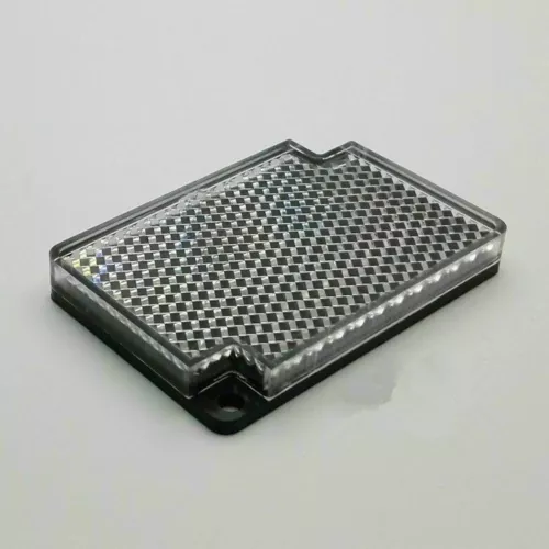 1pcs OMRON Reflector E39-R1 E39R1 6CMx4CM New In Box
