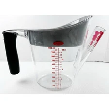 OXO Gravy Fat Separator Good Grips 4 Cup Angled Measuring Cup Gravy