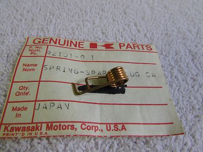 NOS KAWASAKI H1 H2 S1 S2 S3 A1 A7 F11 F8 F7 F5 F9 KX450 G5 SPARK
