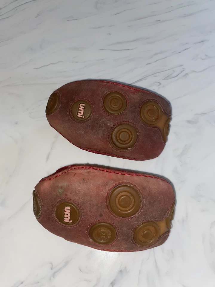 Zapato de cuna Umi Red Velvet Mary Jane (niño pequeño) 20 EU 4.5 EE. UU. Foto 4 de 4