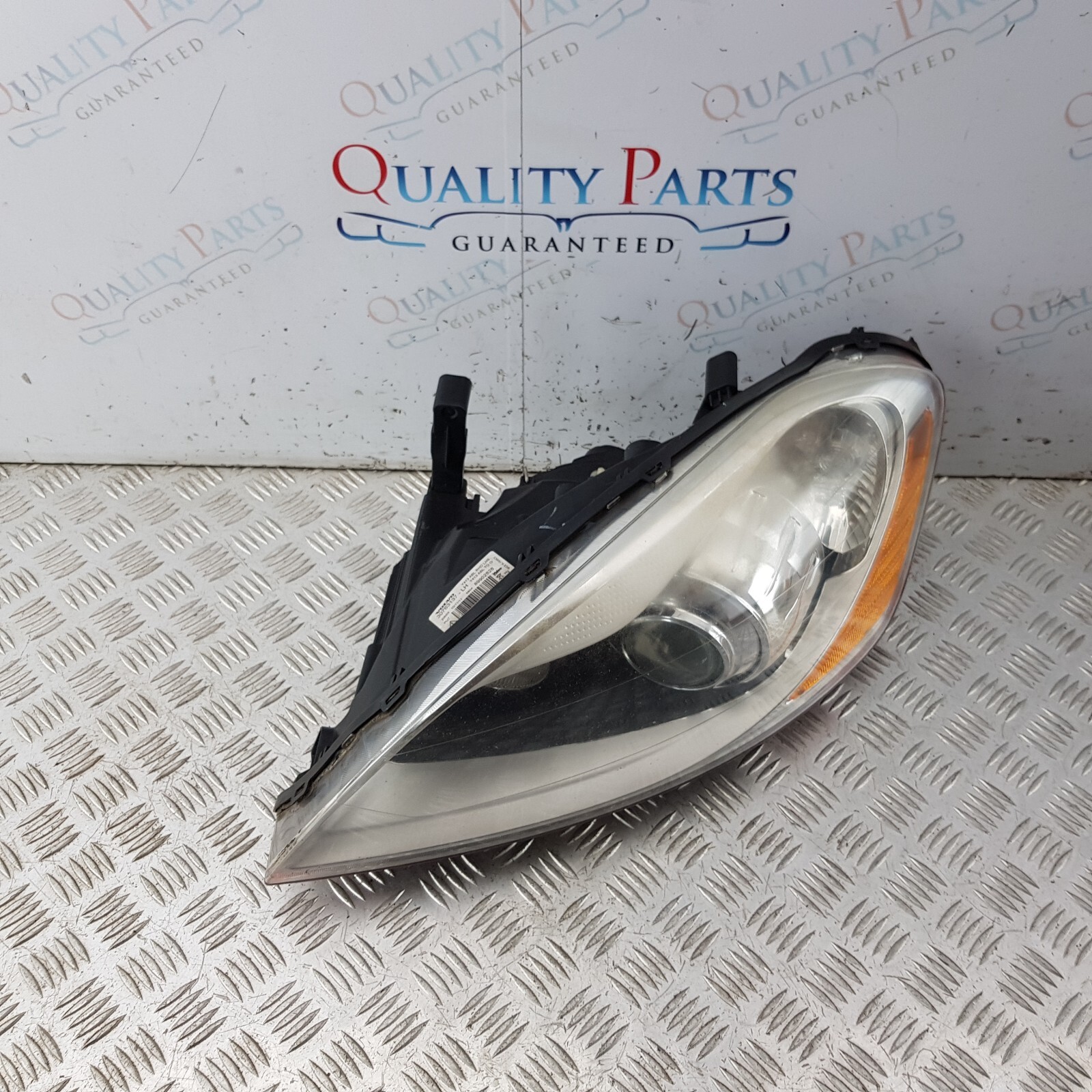 Volvo Xc60 Left Xenon Headlight RHD UK Complete 30763137 for sale  