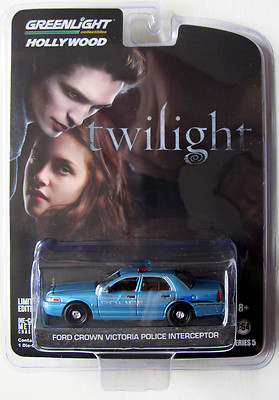 GREENLIGHT 2013 HOLLYWOOD 5 TWILIGHT 2008 FORD CROWN VICTORIA