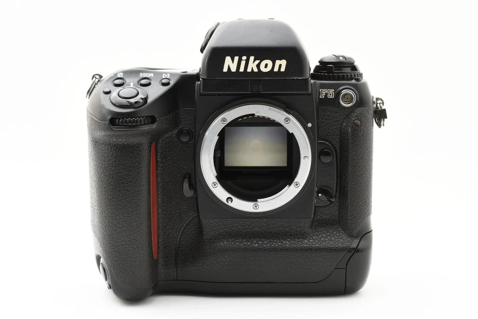 [Excellent+5] Nikon F5 35mm SLR Film Camera Black Body Only w/ DP-30  From JAPAN - Image 4 of 4