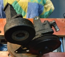 BMW And Range Rover P38 2.5 Power Steering Pump