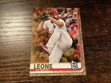 #362 Dominic Leone #384 2019 Topps Update Gold