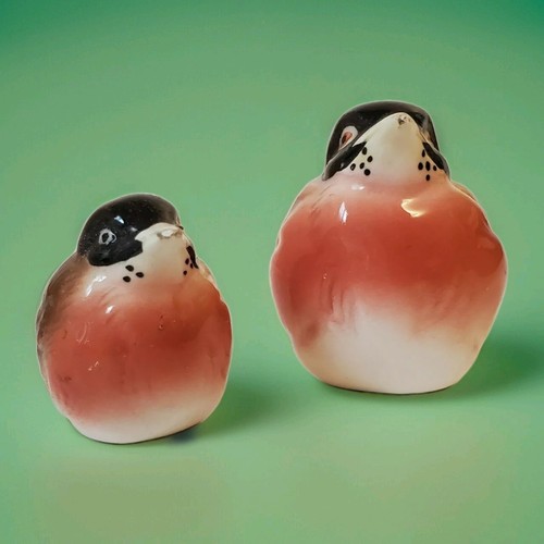 FIGURINES Robin Porcelain Birds Painted Made in Japan Japanese Vintage Set 2