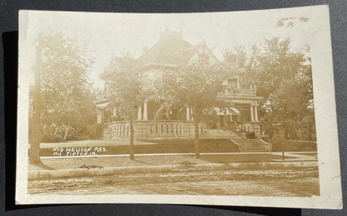 1911 rppc NEWSON RESIDENCE Tipton Iowa Echtfoto Postkarte zweistöckig viktorianisch - Bild 1 von 2