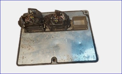 Ford Focus 1.8 5M51-12A650-AE ESU-131 ECU Engine Control Unit