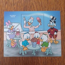 Disney Mini Sheet MNH Ice Cream Parlor St.Vincent Grenadines