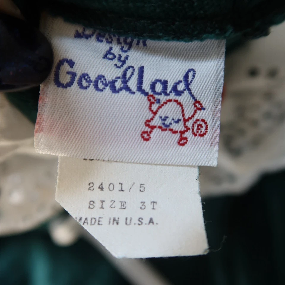 Vestido de terciopelo verde con cuello de encaje para niñas Lad of Philadelphia 2T vacaciones Foto 3 de 4