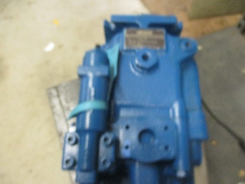 NEW VICKERS HYDRAULIC PUMP PVH57QICRAF1S10C2531 - Picture 2 of 7