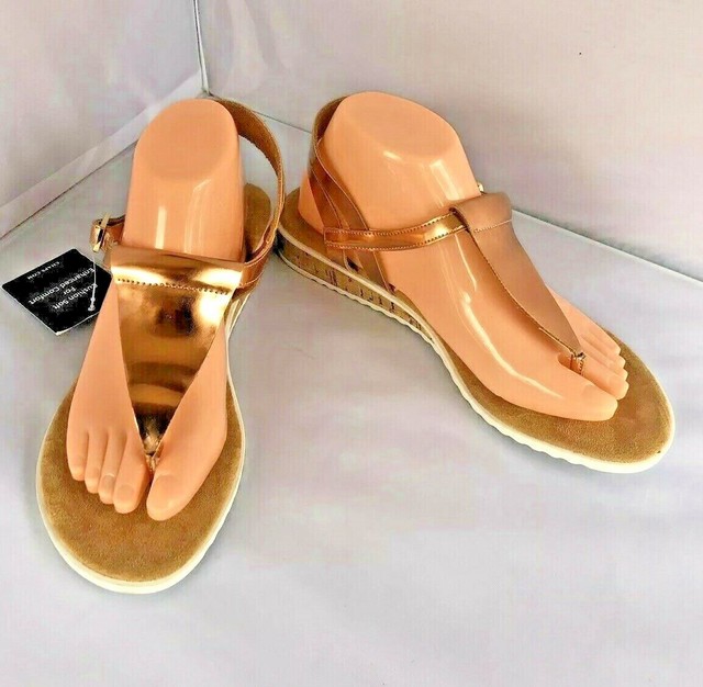 gold sandals size 9