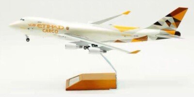 JC Wings 1:200 Etihad Cargo Boeing 747-400LRF N476MC Diecast