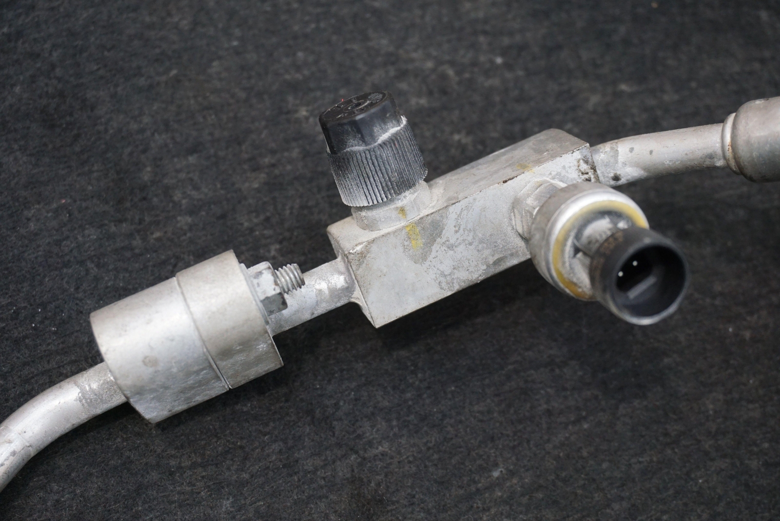 HVAC AC Air Conditioning Condenser Pipe Hose 258885 Ferrari California 2012-14