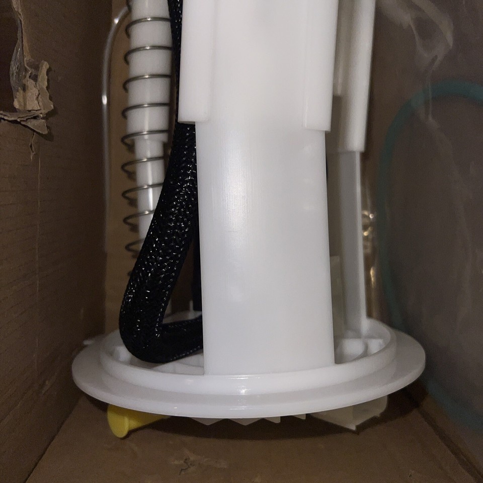 Electric Fuel Pump Module Assembly Fits Jeep Liberty 2005 2006 2007