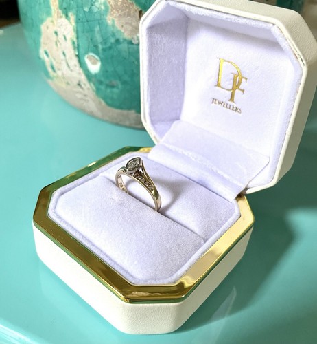 18ct Yellow Gold Marquis Diamond Ring - 2016 Val $2100 - Picture 7 of 11