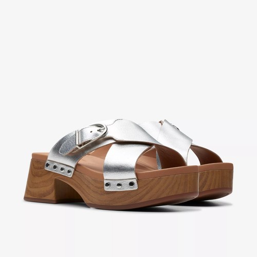 £80 SALE BARGAIN BRAND NEW SILVER LEATHER CLARKS SANDALS CLOGS SHOES Size 8 - Picture 6 of 7