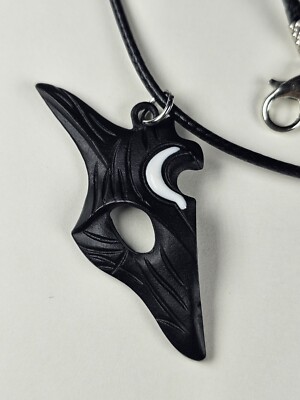 His & Hers Kindered Two Piece Couple Necklace League of Legends Silver and Black