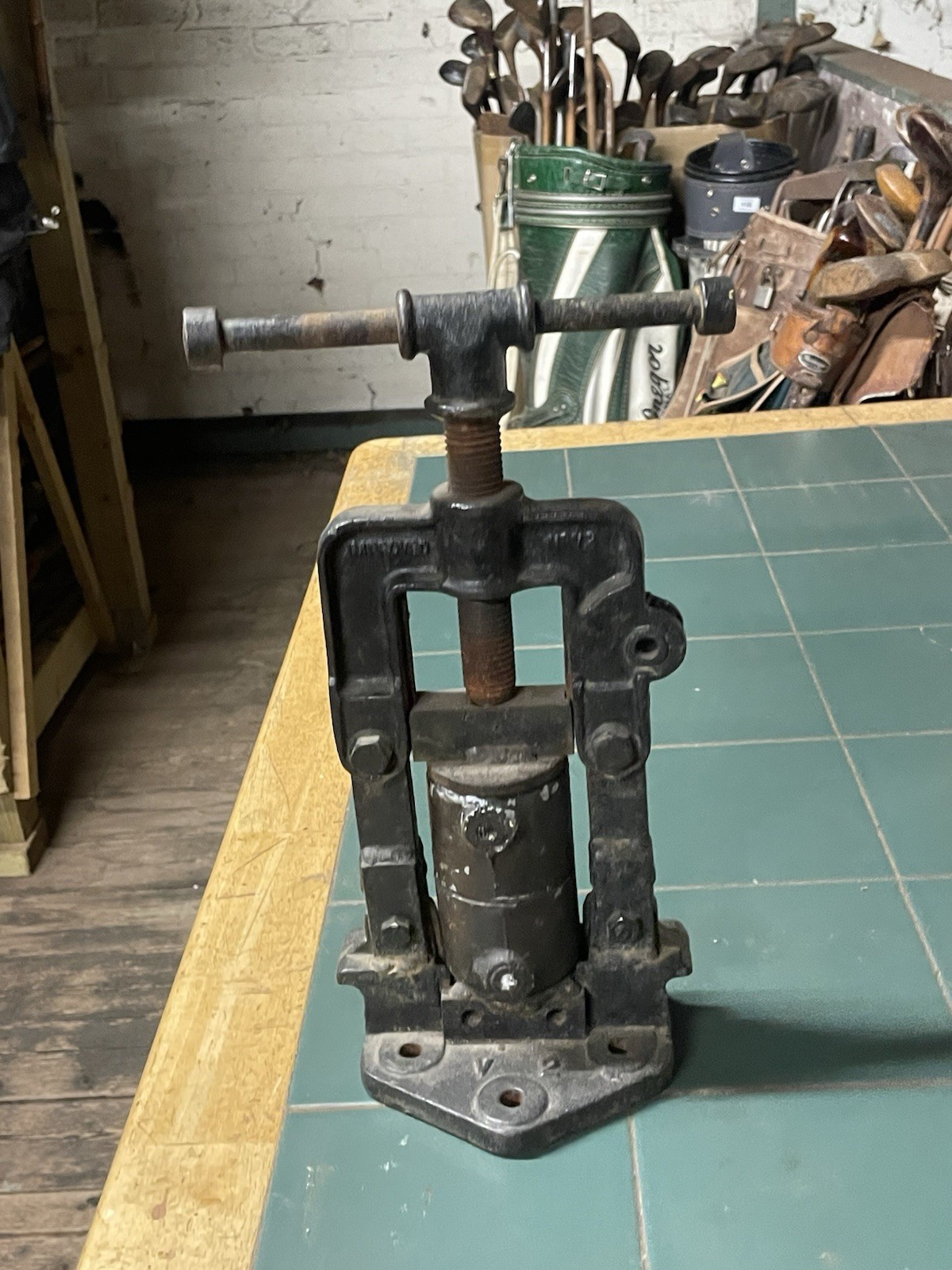 Antique Gutty Golf Ball Cast Iron Press With Mould V2 Model British Made C1900s