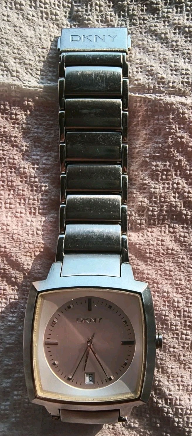 Foto 5 di 9