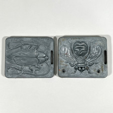 1964 Mattel Lot of 2 Thingmaker Giant Creepy Crawlers Molds 4490-056 4490-057