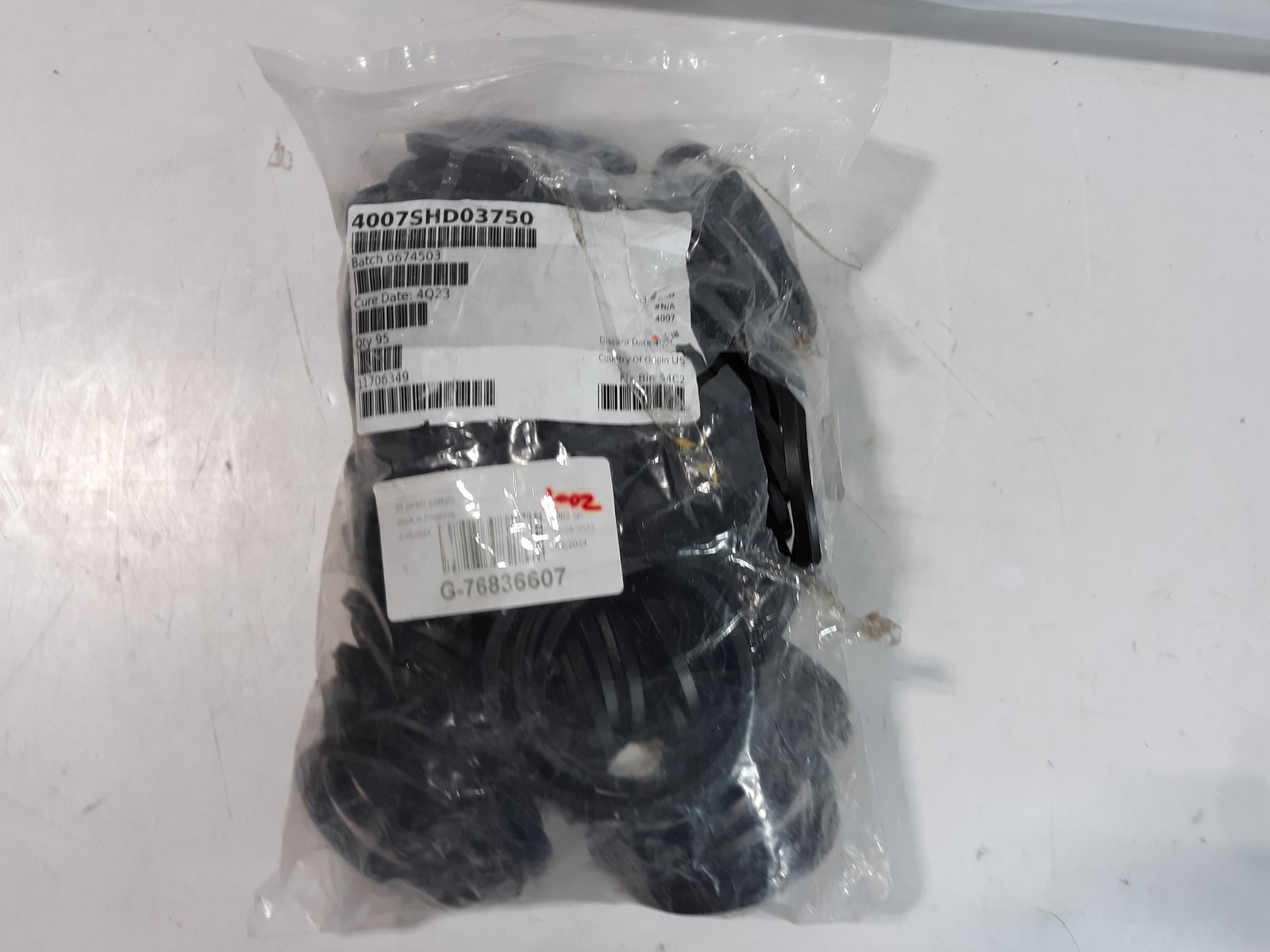 Parker Gaskets Qty. 95 Rubber Industrial Seals 4007SHD03750 4 1/4"
