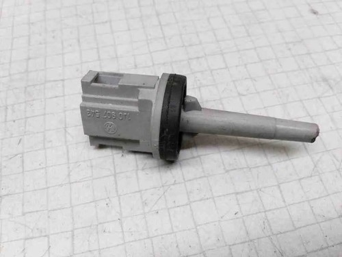 AUDI A4 8K2, B8 Temperatursensor 1J0907543 2.50 Diesel 2001 32625129