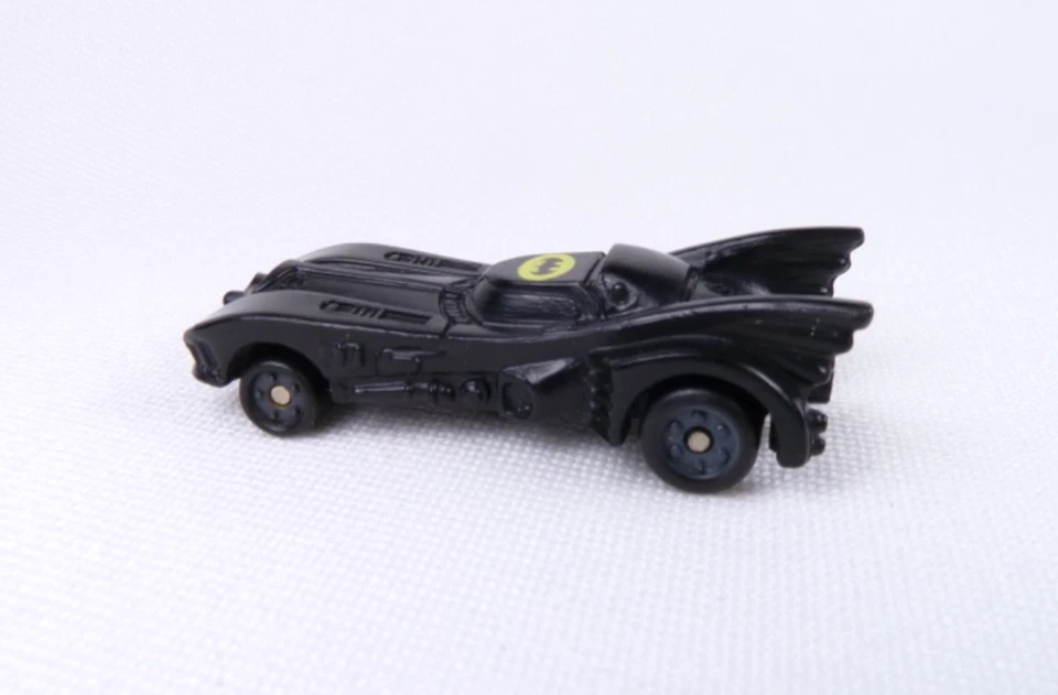 De colección Ertl Micro Mini Batman Batmóvil 1989 1,5" plástico DC Comics Foto 4 de 4