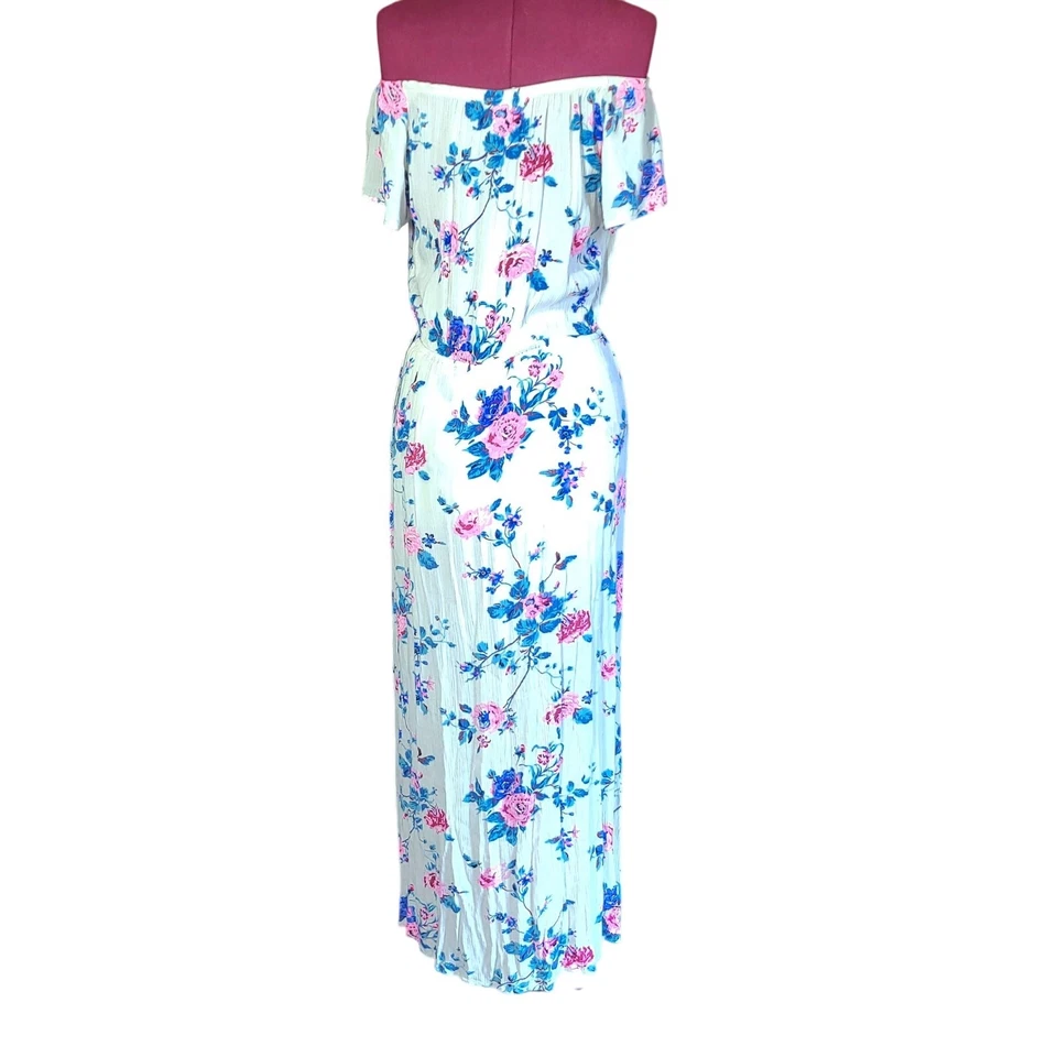 Mimi Chica Romper Low High Hem Floral Size Med 100% Rayon - Image 2 of 4