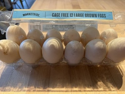 1 Dozen Fresh And Fertilized Domestic Barnyard Mix Duck Hatching Eggs