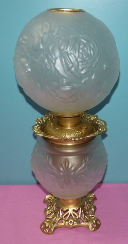 Antique Pittsburgh Rose Pattern Frosted Glass GWTW Parlor Table Lamp