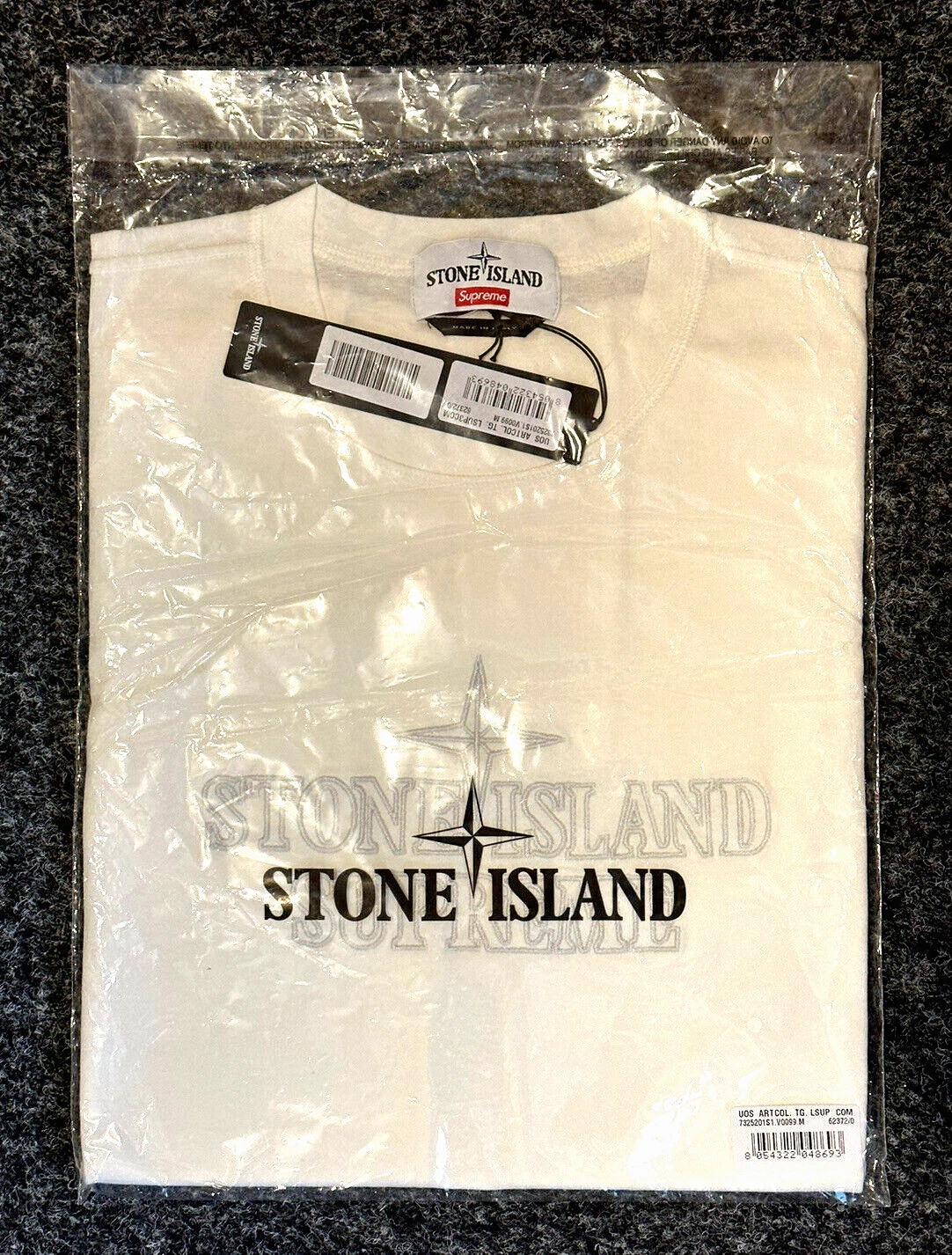 Supreme x Stone Island logo brodé S/S haut blanc (taille moyenne) FW20 neuf