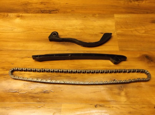 Suzuki GSX-R 750 K4 K5 WVB3   Steuerkette mit Führungsschienen