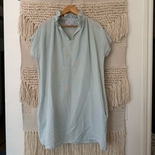 Never A Wallflower Metallic Vicki Shift Dress sz medium