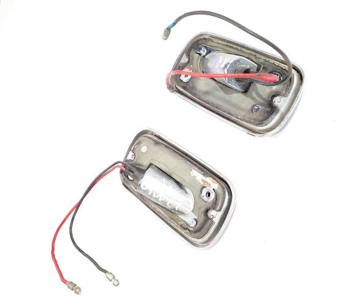 Pair Reflectors Red  OEM 1980 Rolls Royce Silver Shadow II
